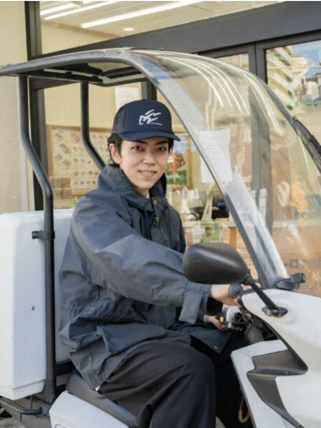 本家かまどや レバンテ垂水店の制服2