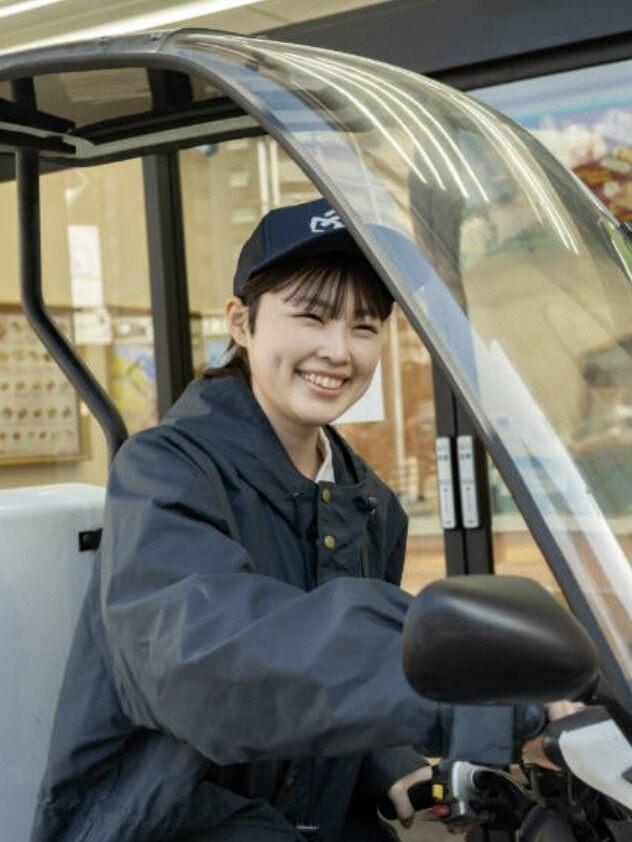本家かまどや レバンテ垂水店の制服1
