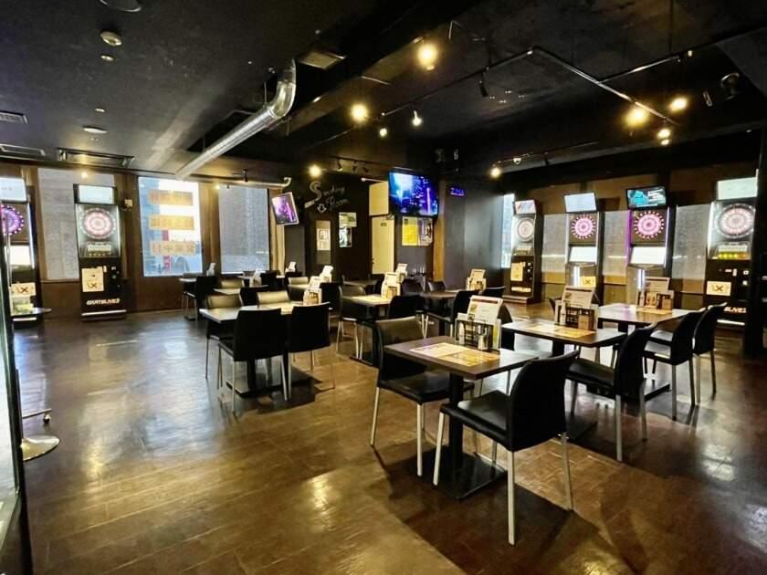 Darts Cafe DELTA 新小岩店の制服3