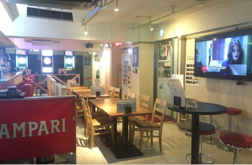 Darts Cafe DELTA 立川店の制服1