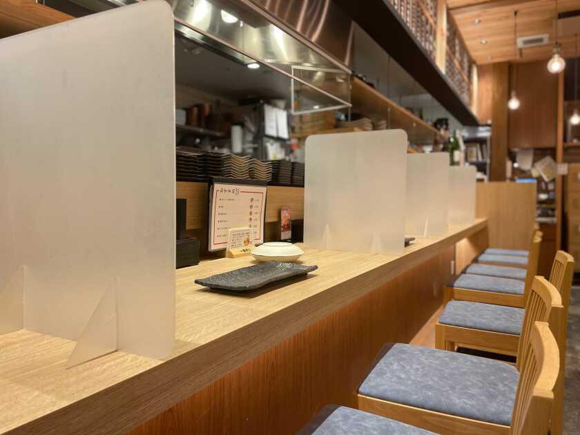 焼き鳥きんざん　一宮店の制服5