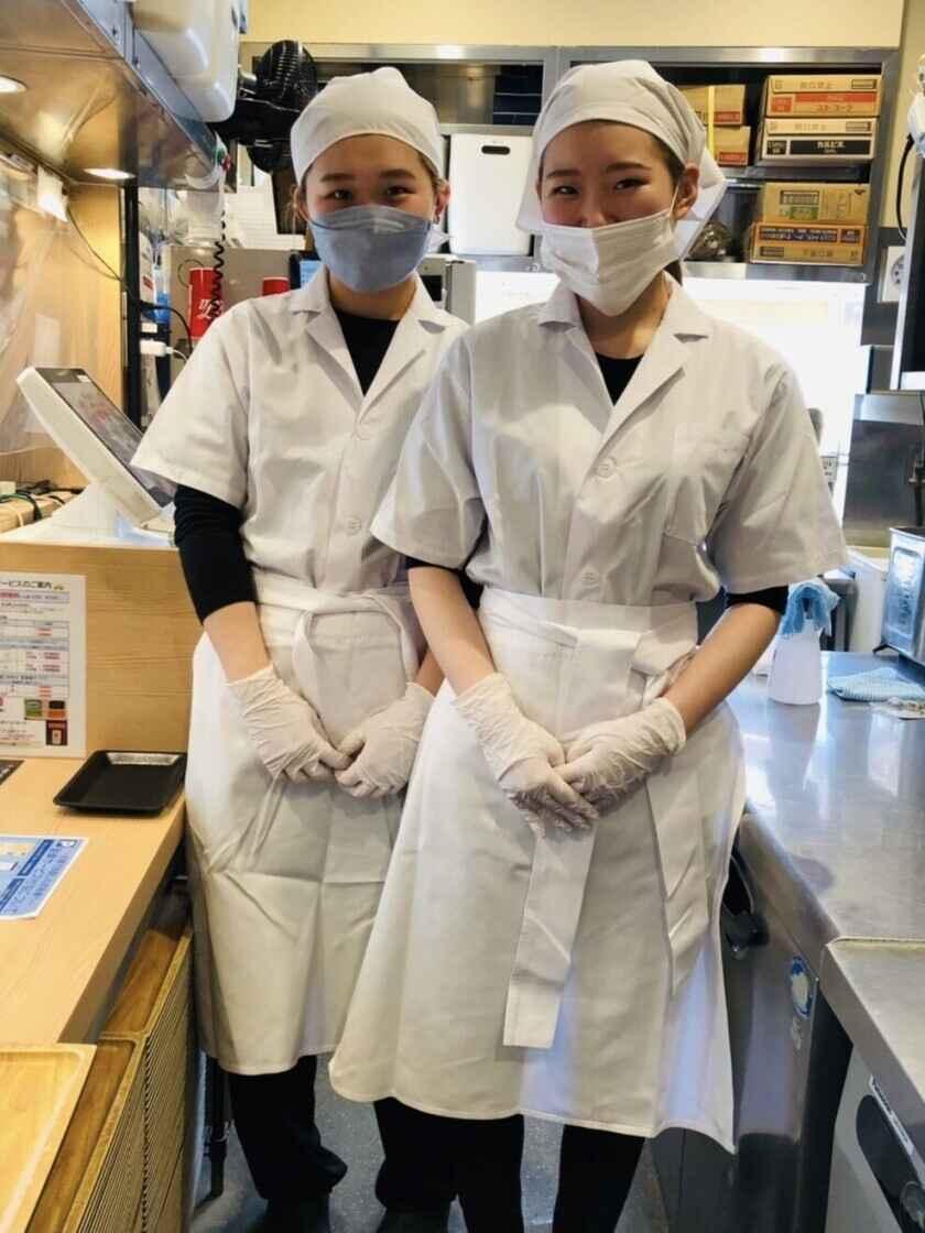 玉 ららぽーと豊洲店の制服2