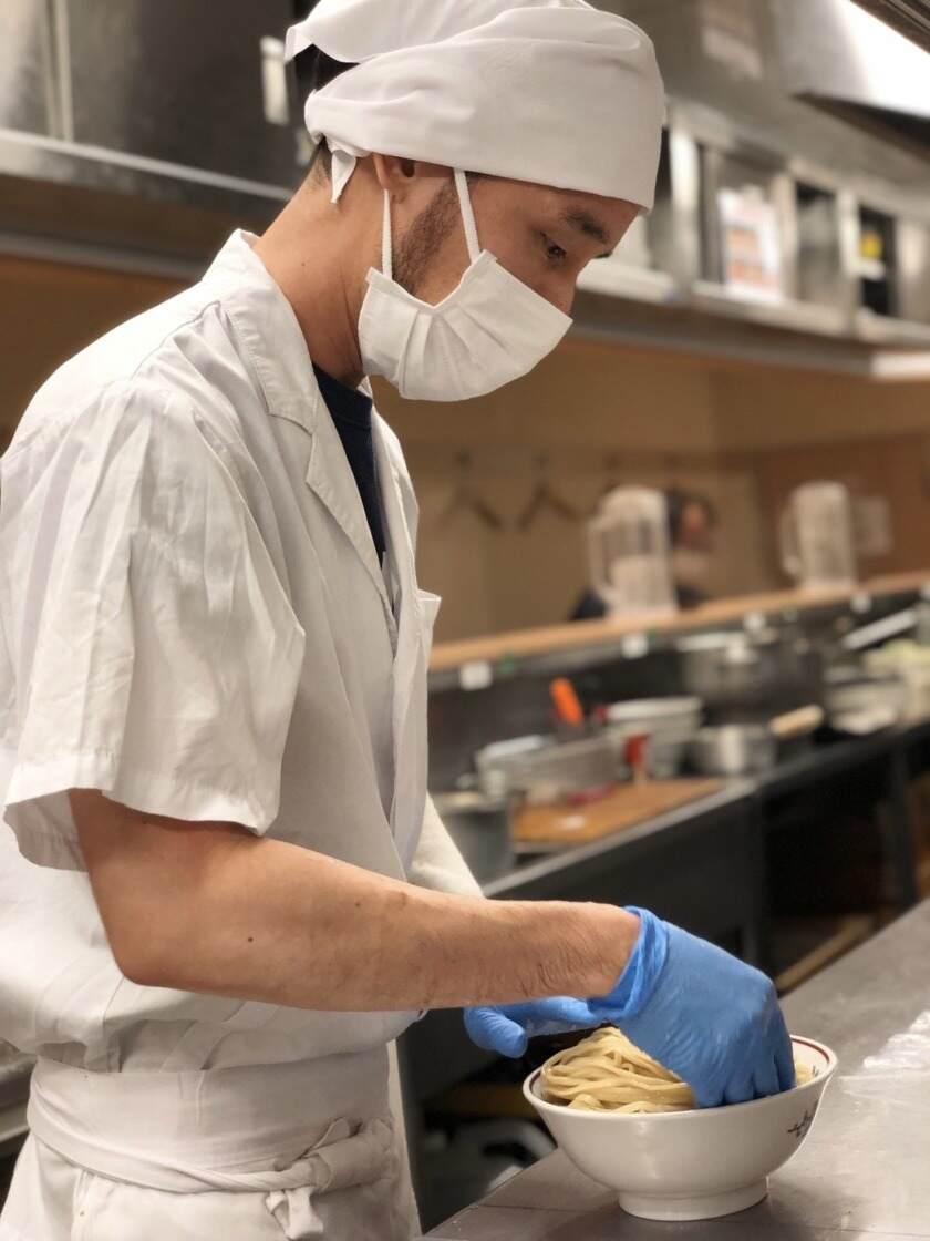 三三七 大森店の制服1