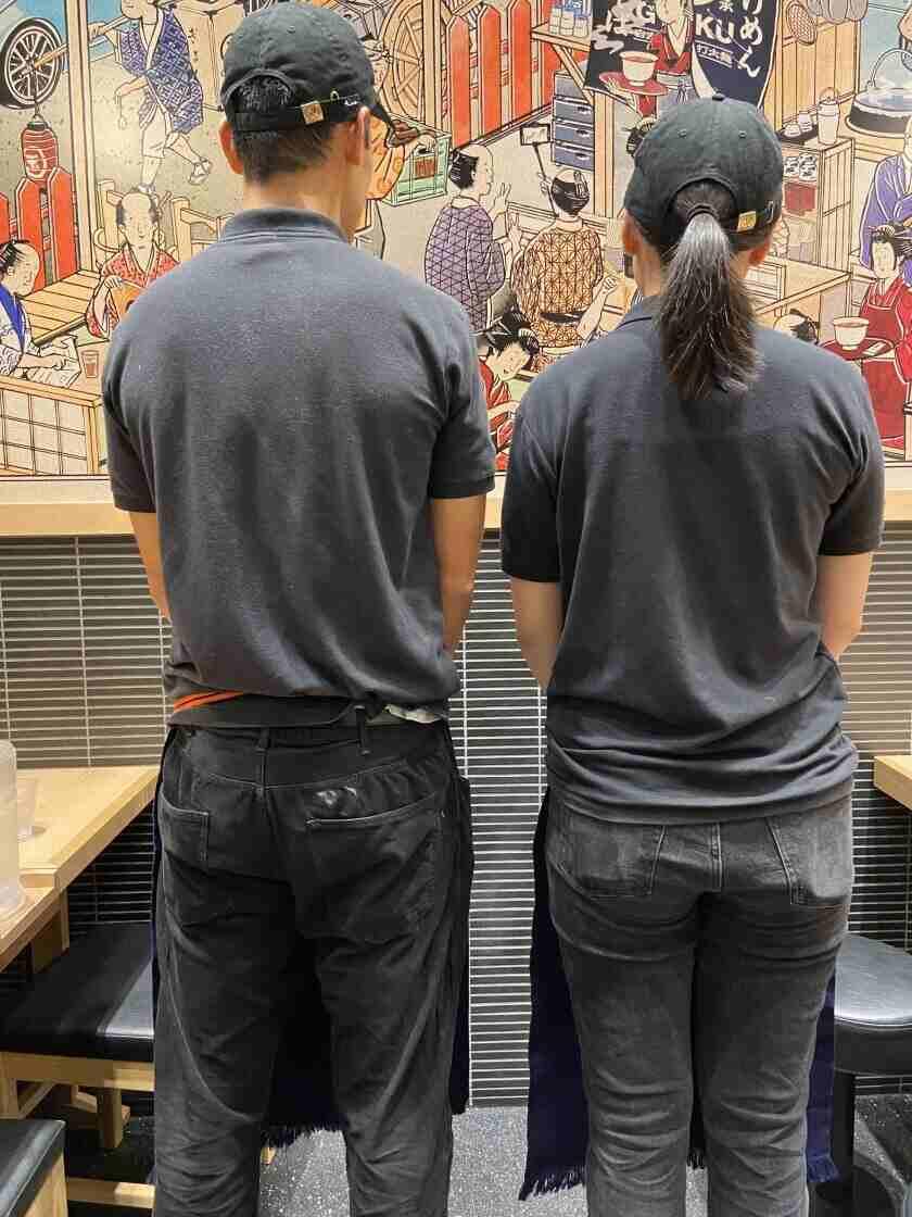 濃厚味噌らーめん玉 川崎ルフロン店の制服2