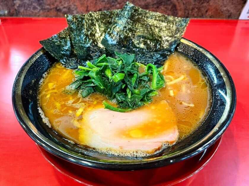 環２家 川崎店の制服4