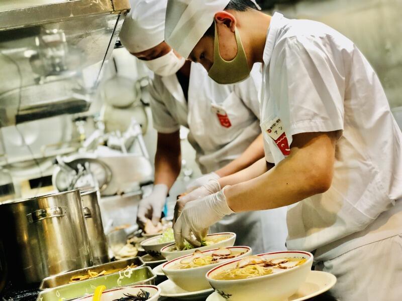 東京煮干しらーめん玉 東京駅店の仕事画像2