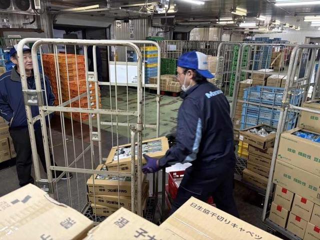 食品の仕分け・軽作業！女性活躍中！週2.3日～OK●車通勤可能(軽作業・物流、大和郡山市)のイメージ画像