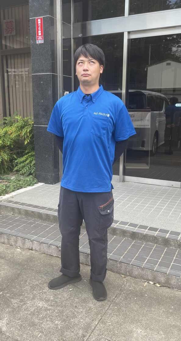 エムズ・クリエイティブ株式会社の制服6