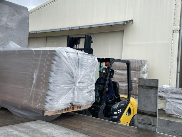 ＼資格活かせる／月給30万～！チームで助け合う♪4tユニック建材(軽作業・物流、水戸市)のイメージ画像