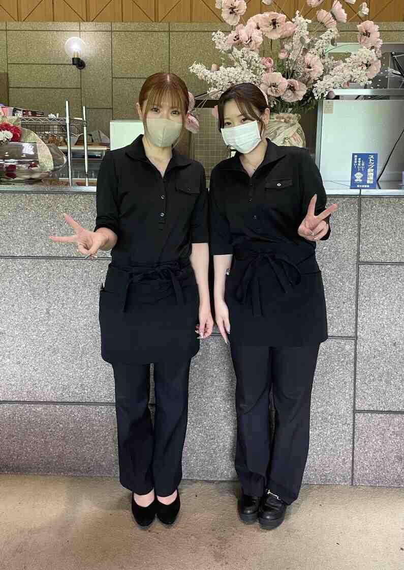 株式会社桃里カントリー倶楽部の制服1