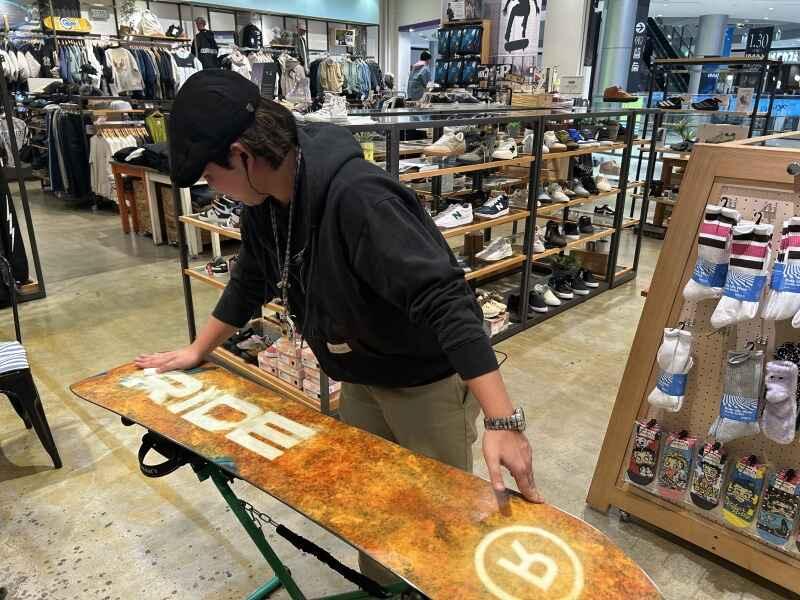 ムラサキスポーツ イオンモール四條畷店の仕事画像3