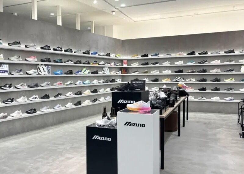 ムラサキスポーツ 大丸心斎橋店の仕事画像2