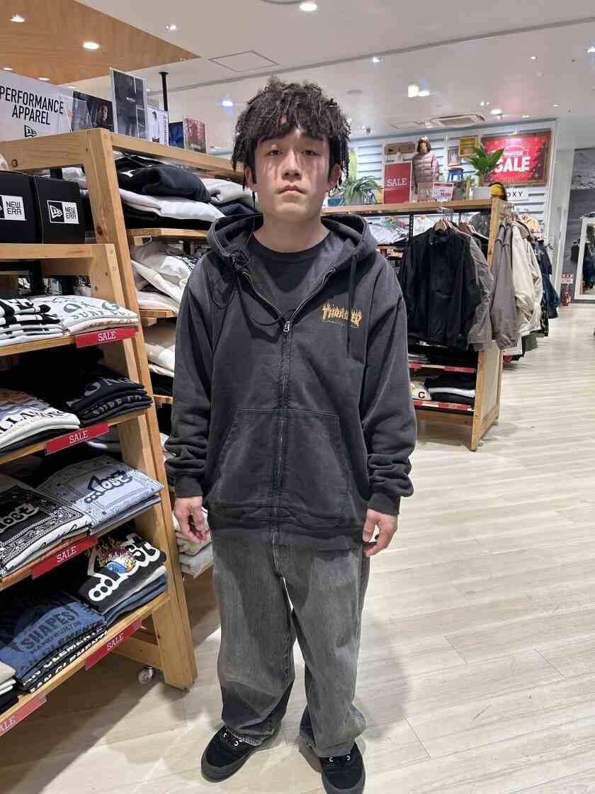 ムラサキスポーツ イオンモール堺鉄砲町店の制服1