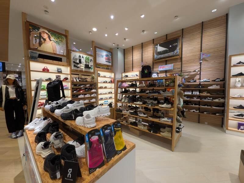 ムラサキスポーツ イオンモール白山店の仕事画像3