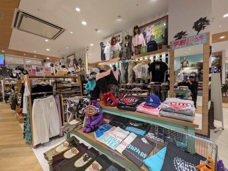 ムラサキスポーツ イオンモール白山店の仕事画像2