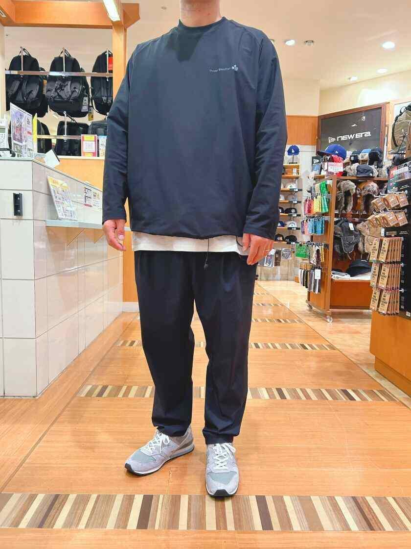 ムラサキスポーツ イオンモール伊丹昆陽店の制服3