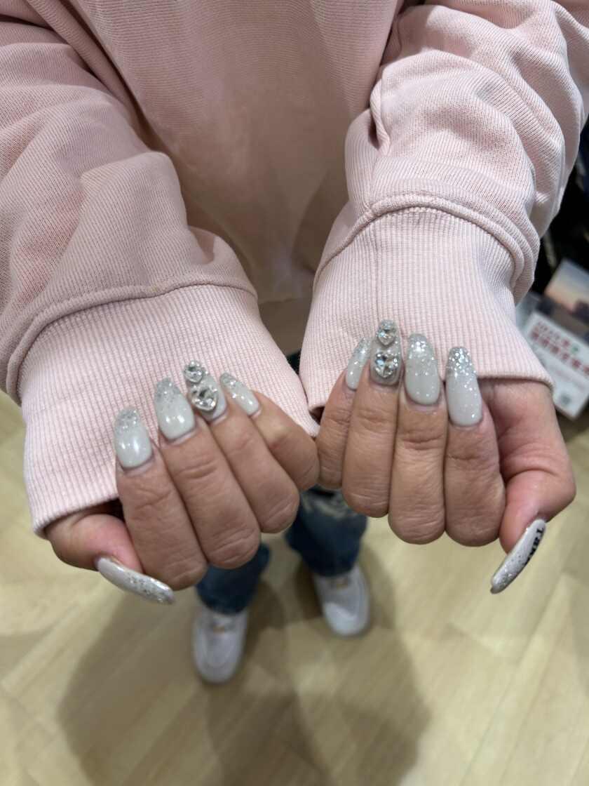 ムラサキスポーツ イオンモール鶴見緑地店の制服4