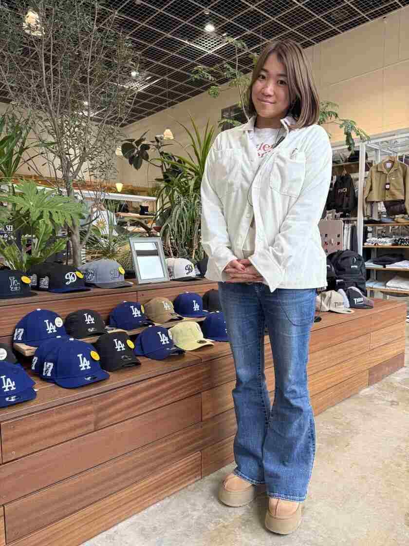 ムラサキスポーツ 宮崎青島店の制服3