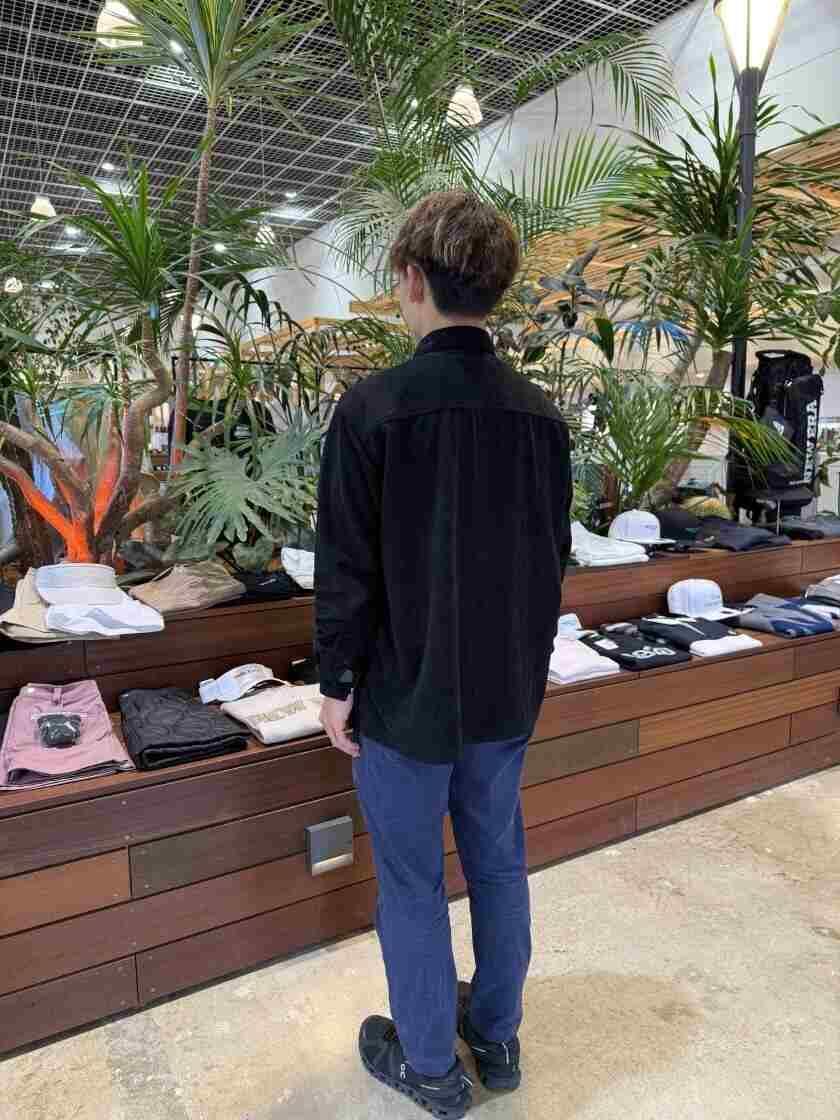 ムラサキスポーツ 宮崎青島店の制服2