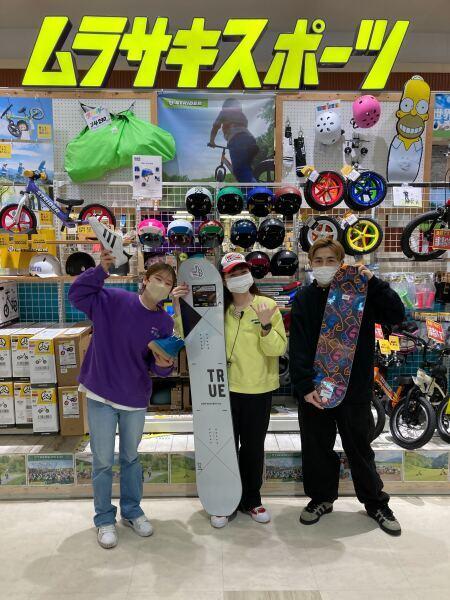 ムラサキスポーツ ゆめタウン久留米店の制服1