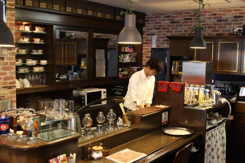 cafe & bar motoの仕事画像2
