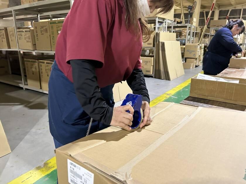 株式会社ライズの制服1