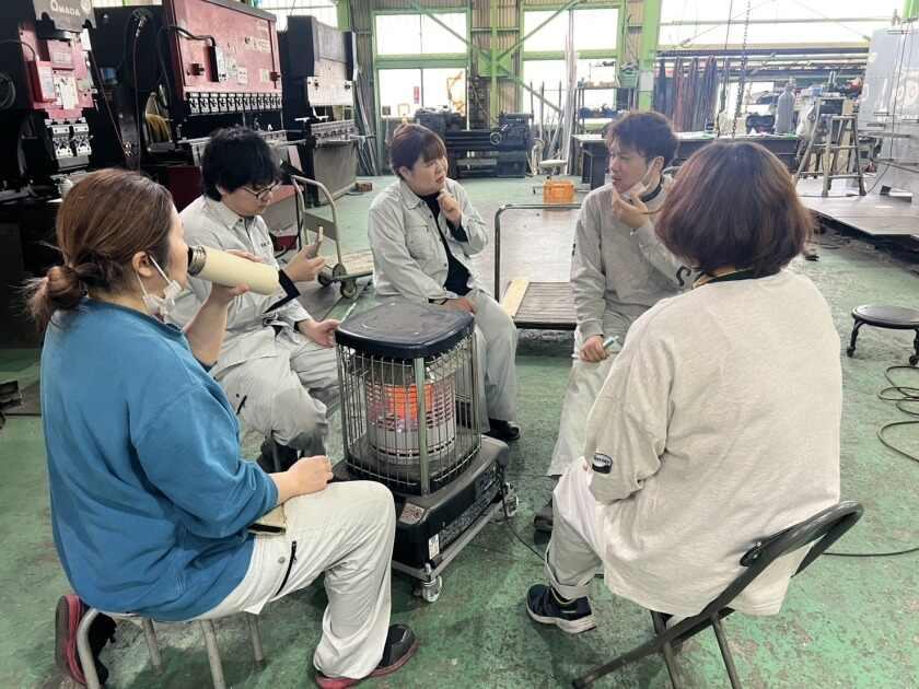 有限会社足羽工業の制服5