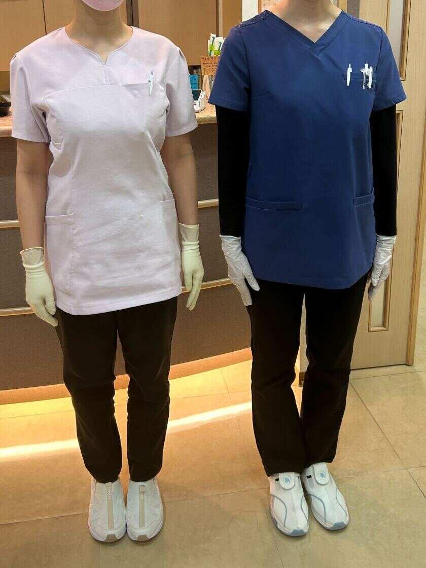 たかぎ歯科医院の制服1