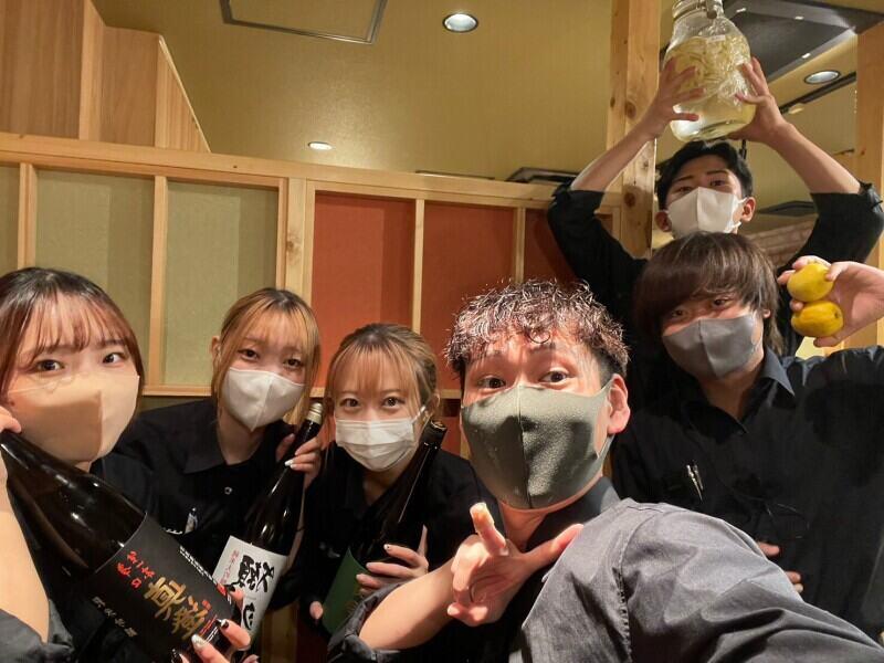 あそばれ 新宿東口店の制服2