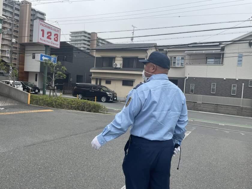 アールシースタッフ株式会社の制服2