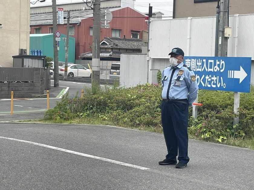 アールシースタッフ株式会社の制服3