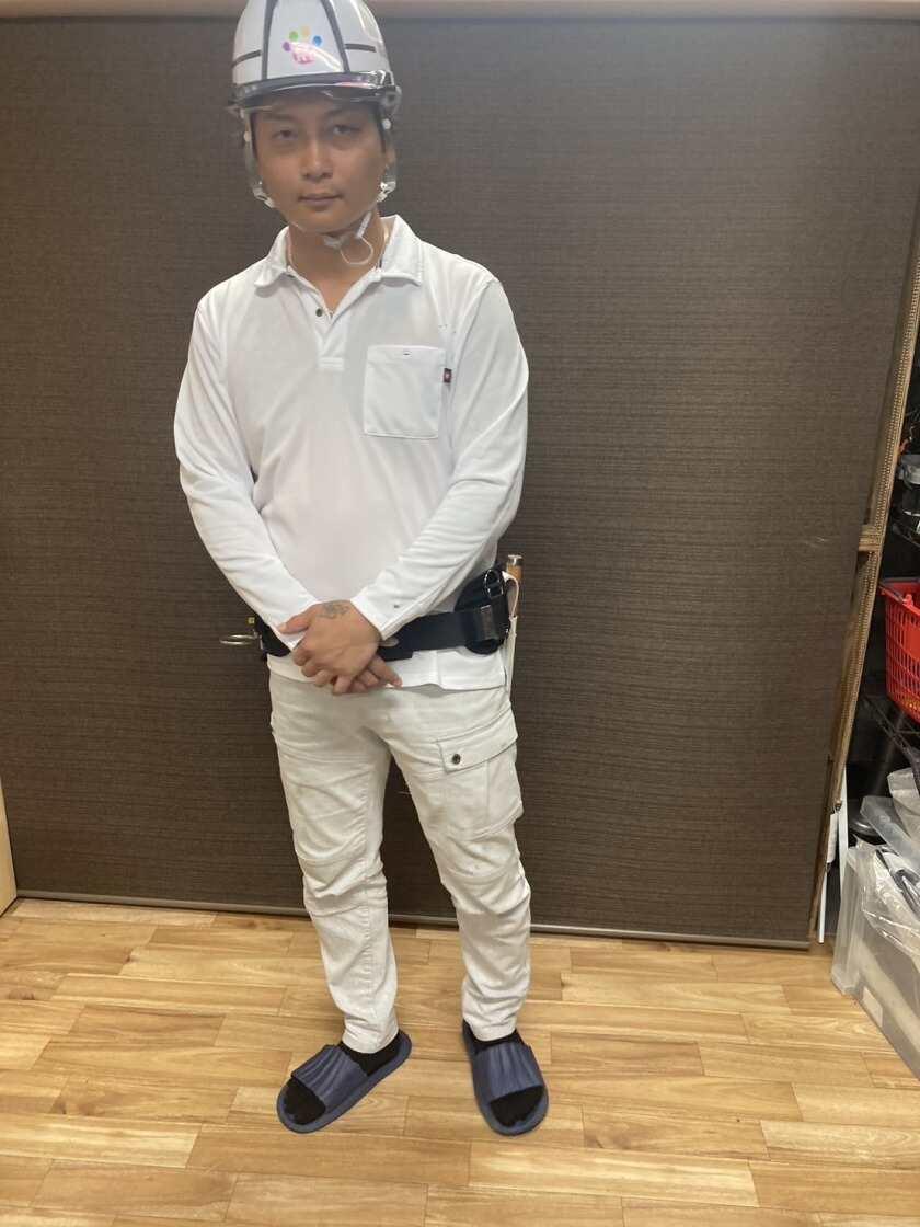 R1ネクスト　愛知支店の制服2