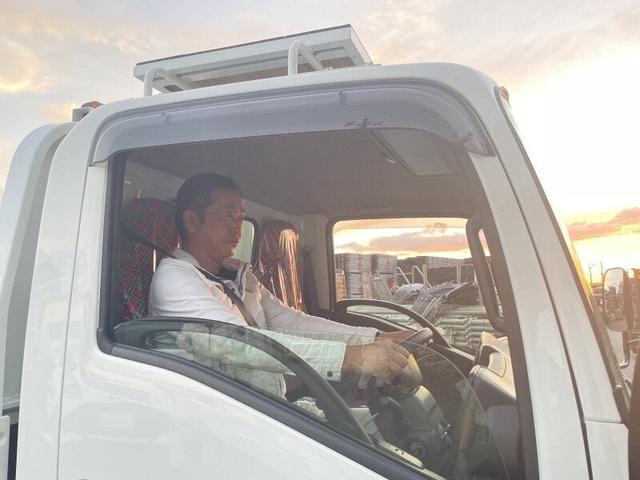 準中型免許お持ちの方｜月給33万円～｜現場での足場の組立・解体(建築・土木、松原市)のイメージ画像