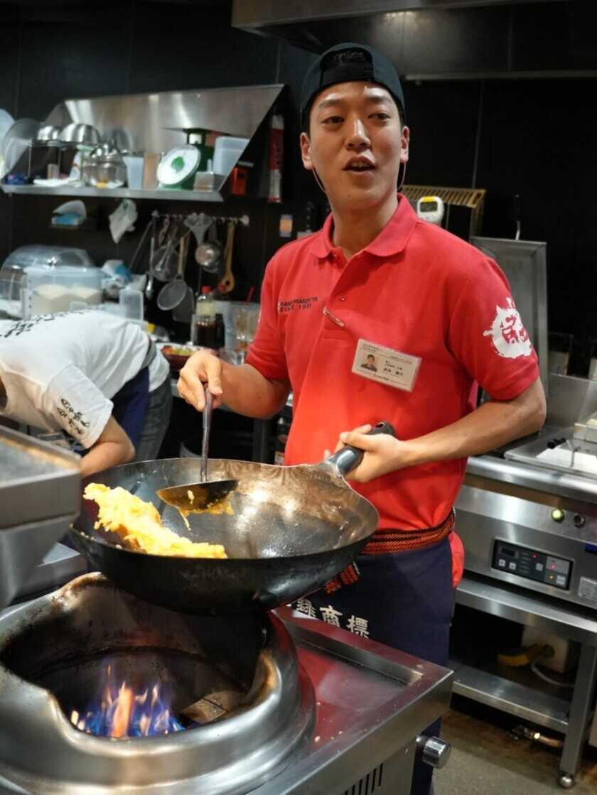 ラーメンまこと屋　鹿児島宇宿店の制服5