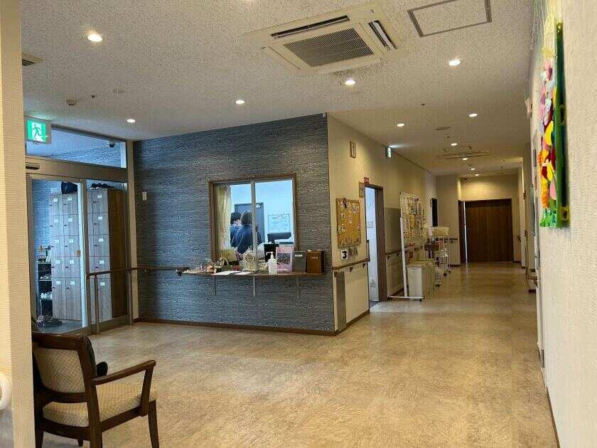 ノーティスタ久宝寺（株式会社フィリアル）の制服3