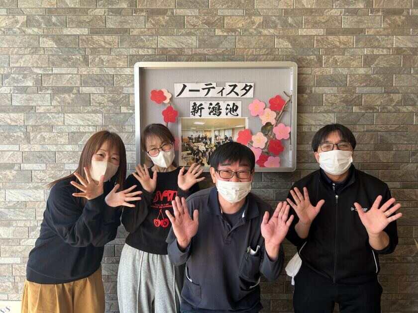 ノーティスタ新鴻池(株式会社フィリアル)の制服9