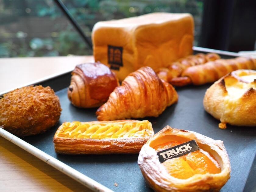 麺処田ぶし　三島店（株式会社大洋ライン）の制服3