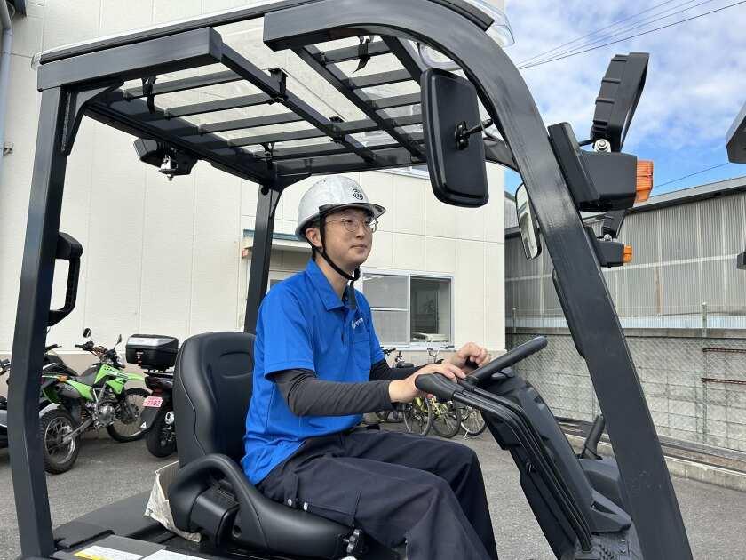 大和運送株式会社　神奈川営業所の制服3