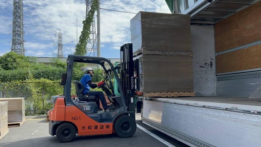 大和運送株式会社　神奈川営業所の制服4