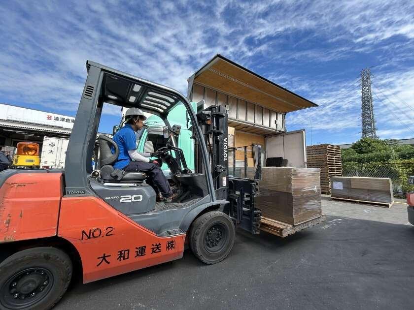 大和運送株式会社　神奈川営業所の制服6