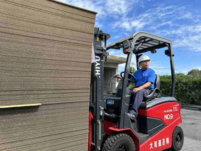 大和運送株式会社　神奈川営業所の制服2