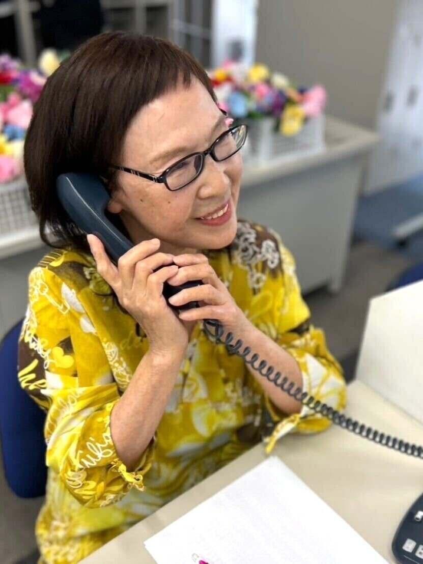 株式会社鶴亀堂の制服1