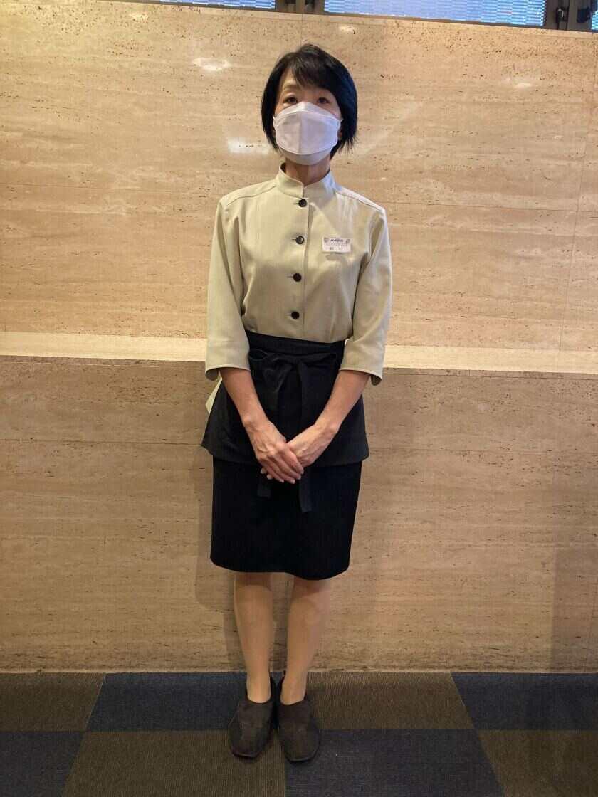 札幌サンプラザの制服1