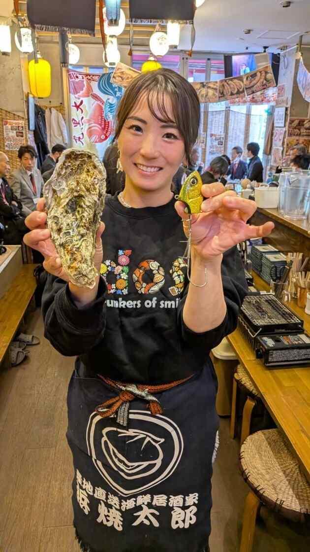 浜焼太郎　川崎店の制服1