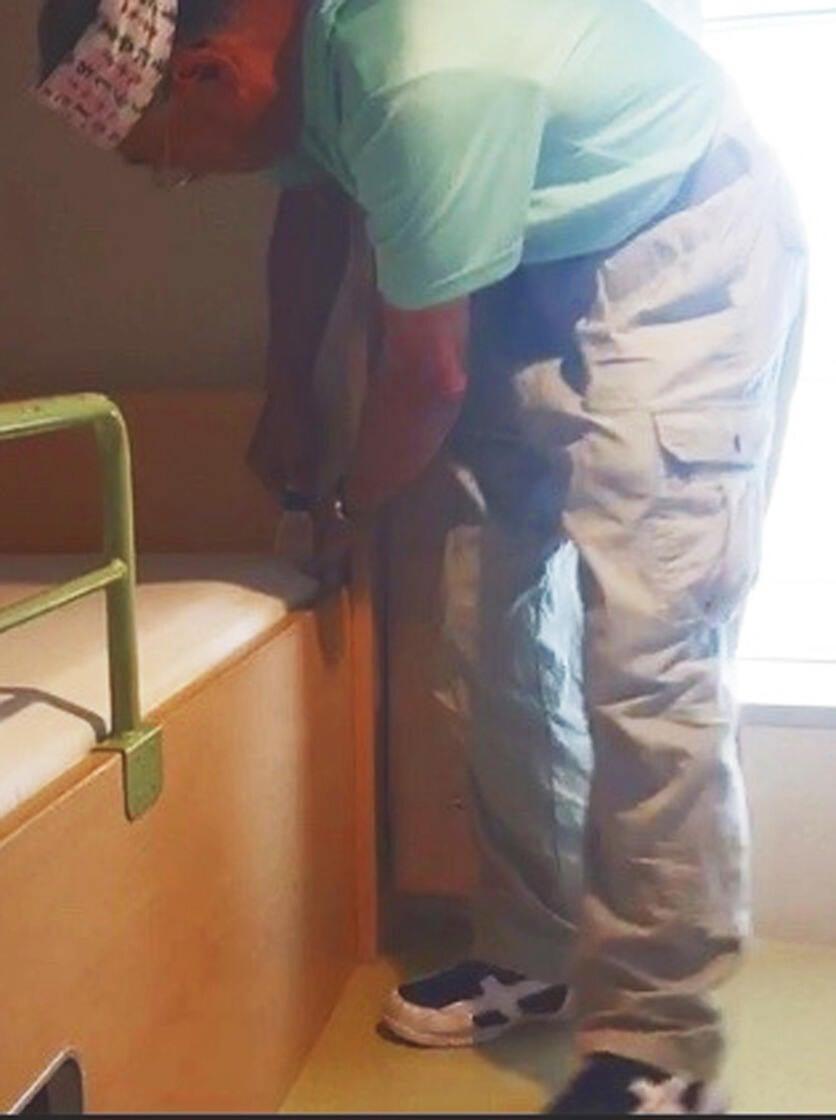 有限会社ビルペット 東灘の制服2