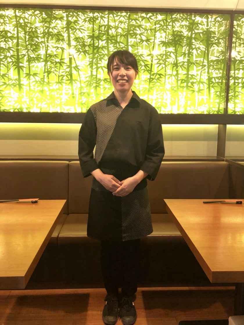 やまと庵本店の制服1