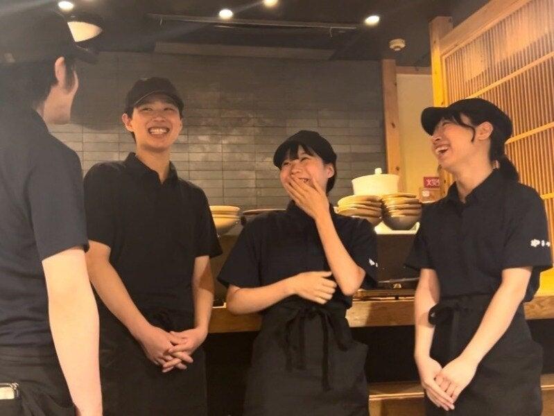 博多もつ鍋やまや 大阪北浜店の仕事画像3