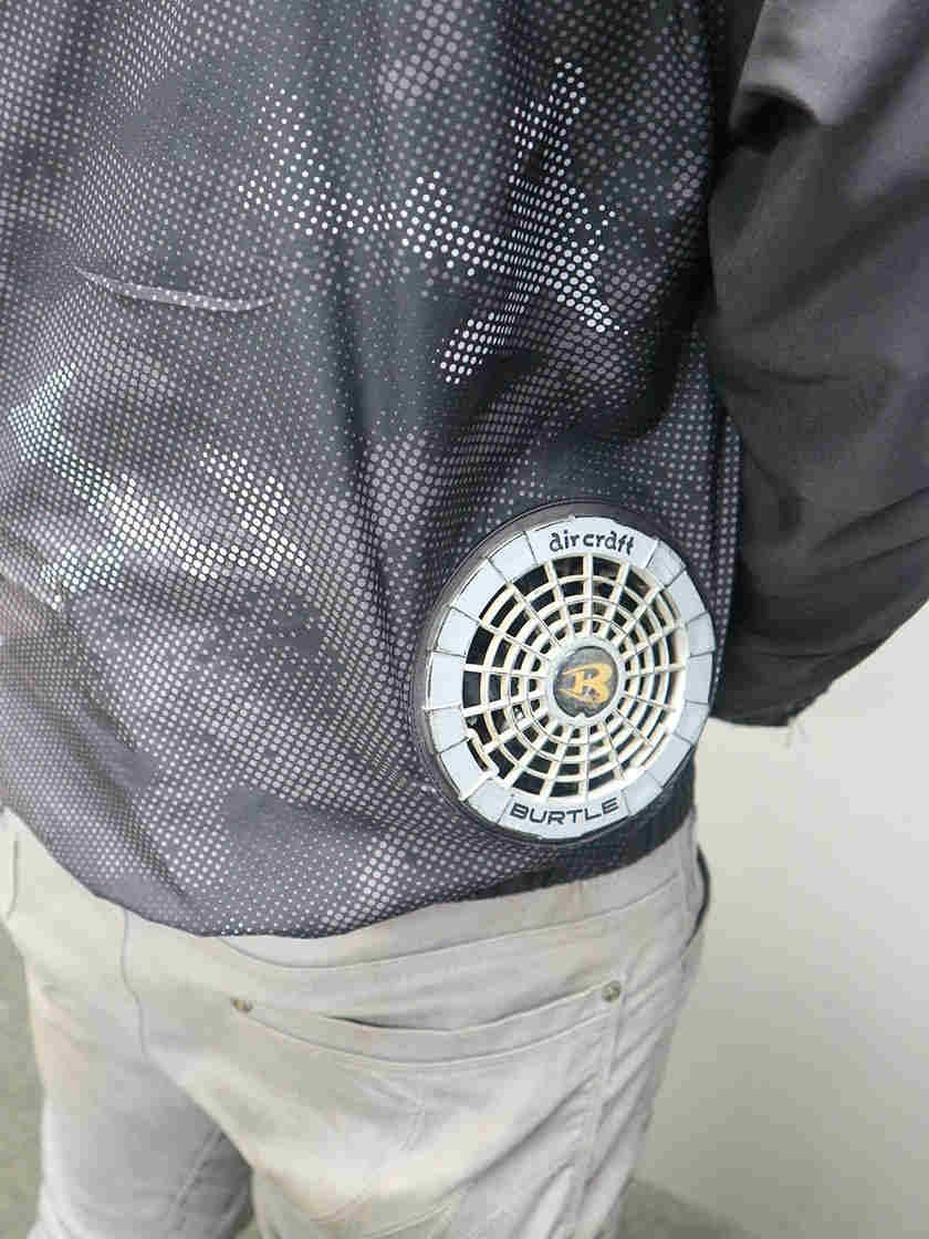 株式会社フォービルの制服1