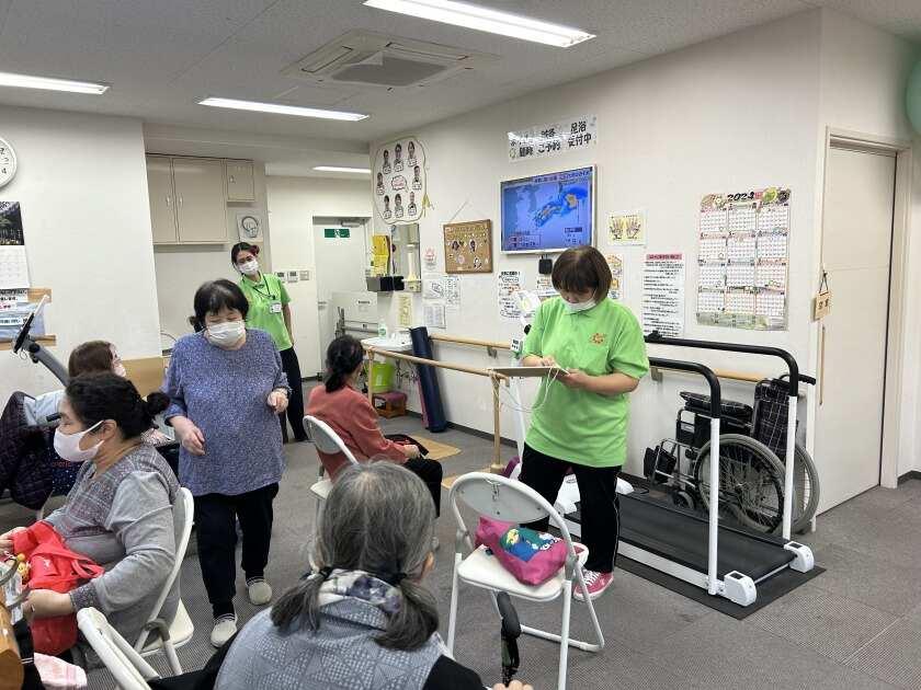 アイフィット淀川の制服2