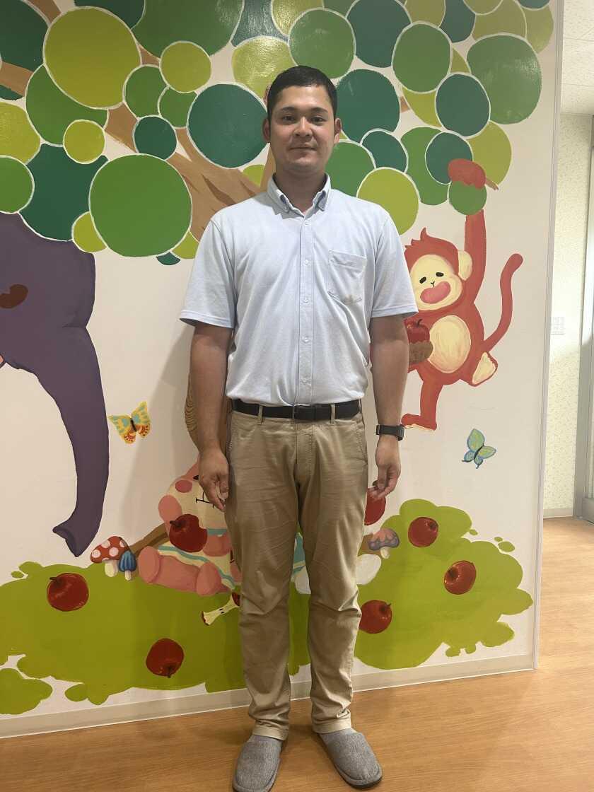 はなまるレンタルサービスの制服1